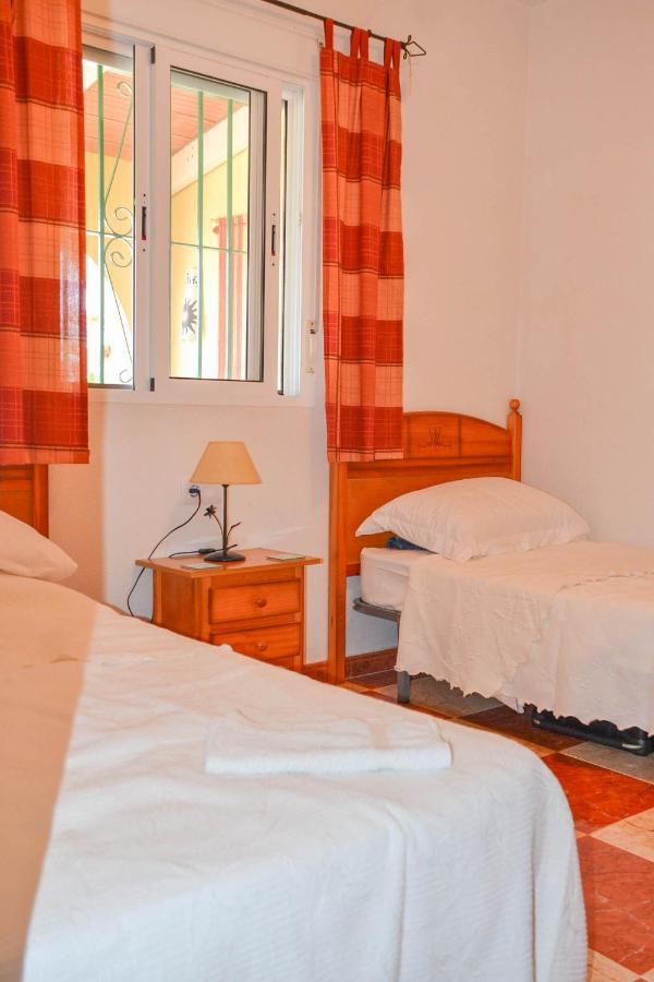 Traumhaus Fuer 6 Personen Mit Spektakulaerem Privaten Pool Und Schoenem Ausblick In Die Natur Hozanejos 외부 사진