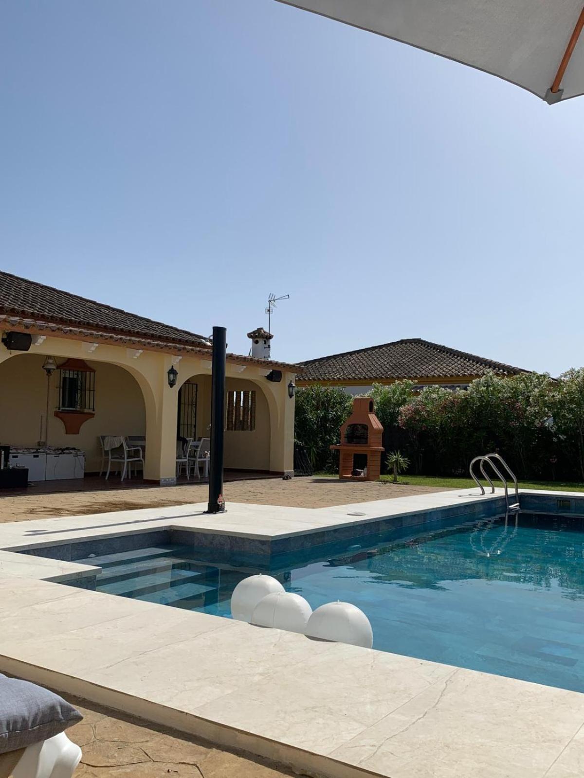 Traumhaus Fuer 6 Personen Mit Spektakulaerem Privaten Pool Und Schoenem Ausblick In Die Natur Hozanejos 외부 사진